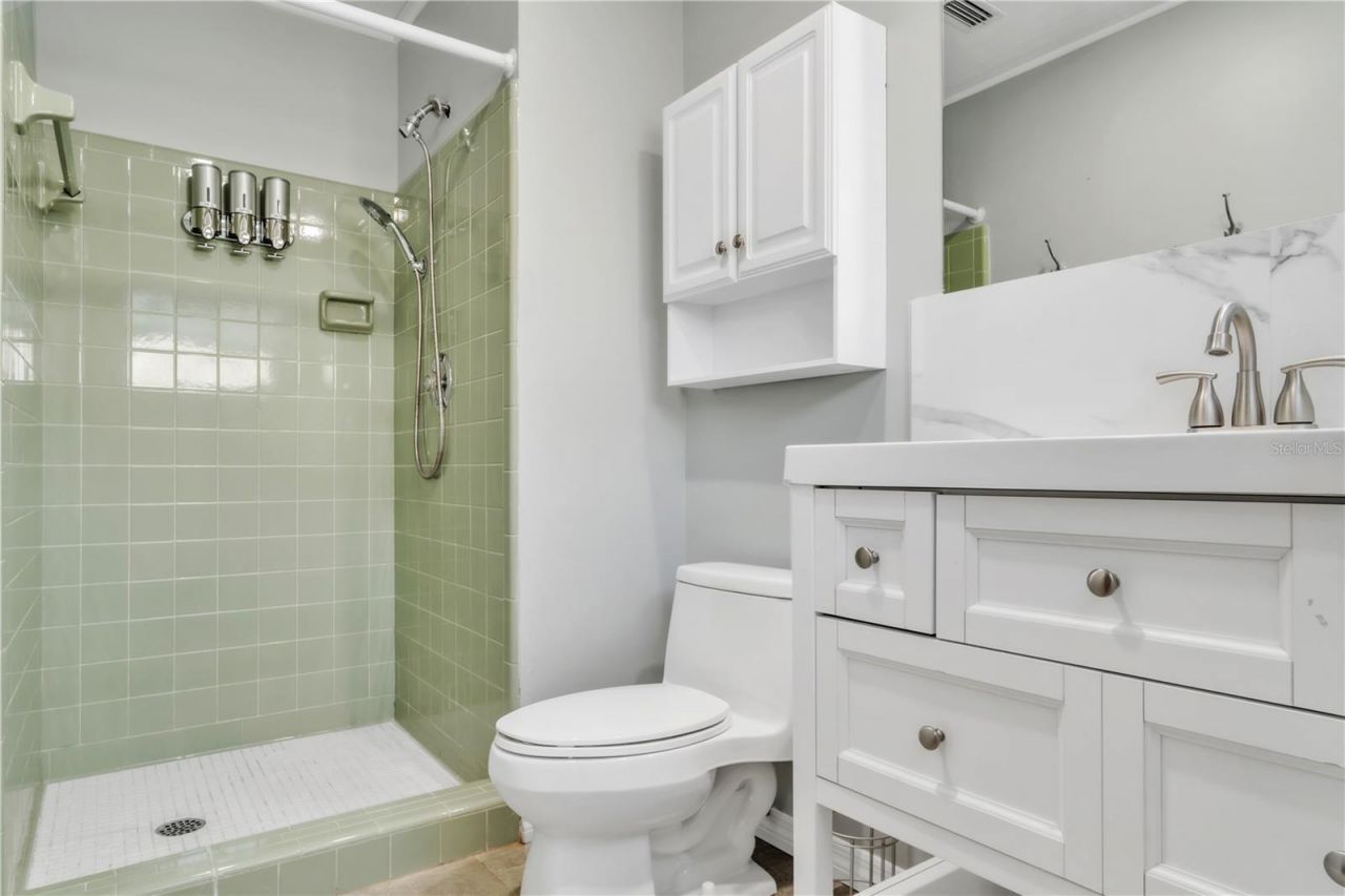 2705 20th Avenue Drive W, Bradenton, FL 34205 Photo