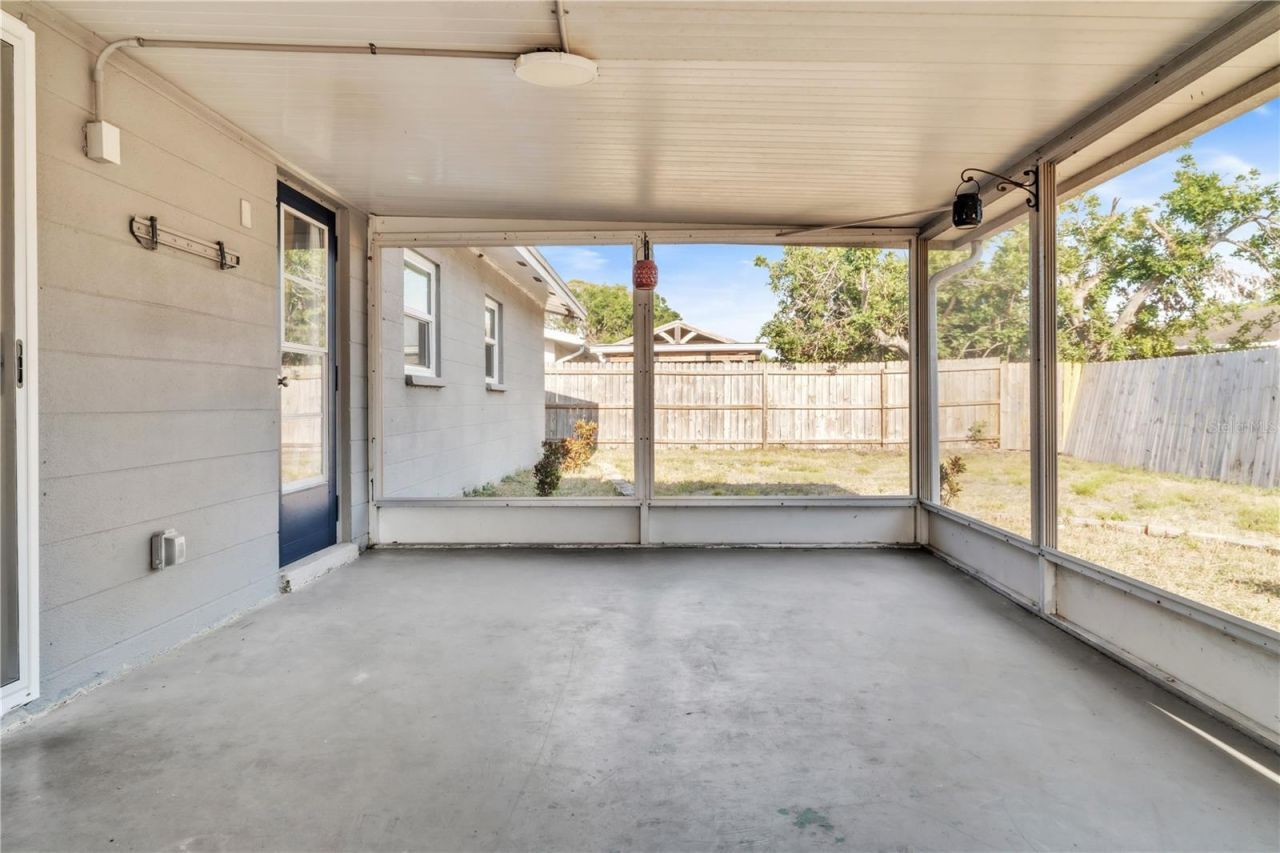 2705 20th Avenue Drive W, Bradenton, FL 34205 Photo