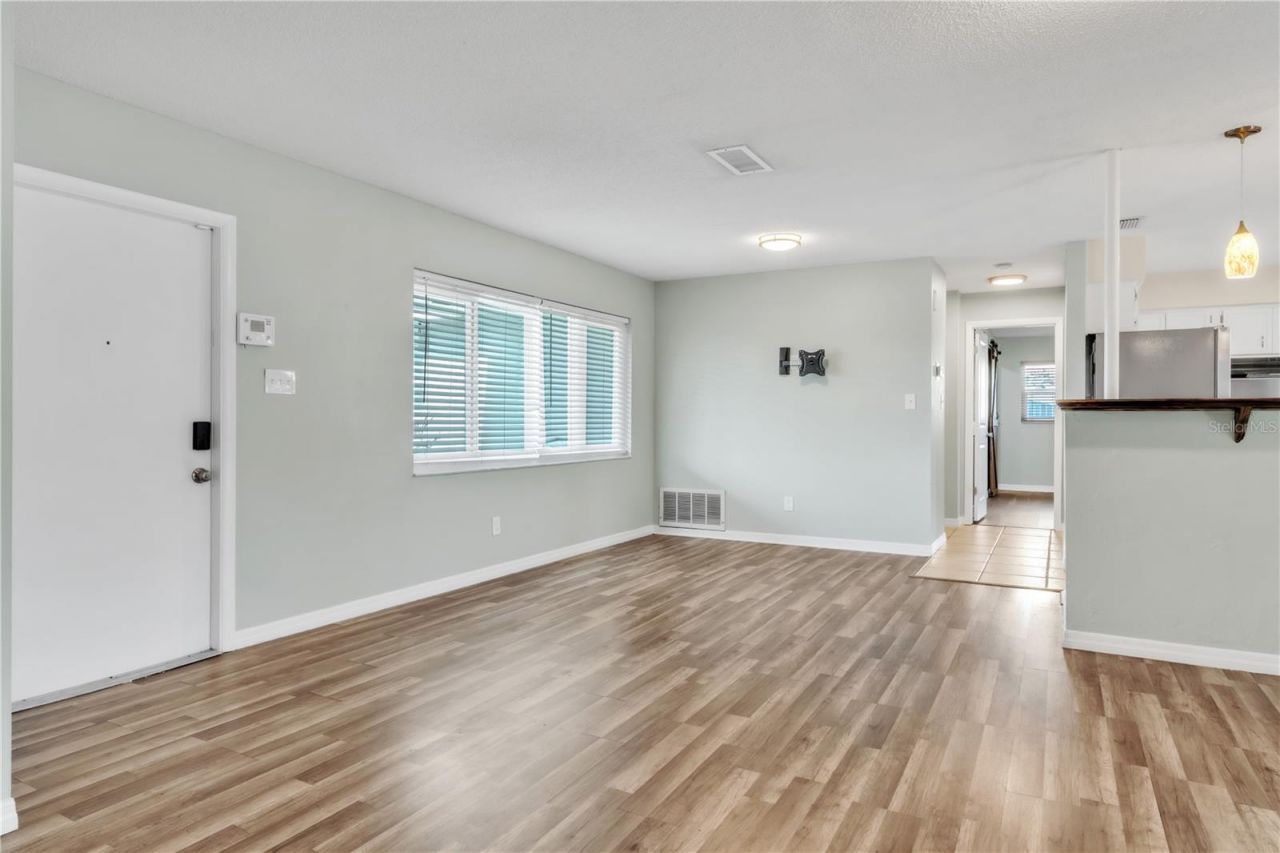 2705 20th Avenue Drive W, Bradenton, FL 34205 Photo