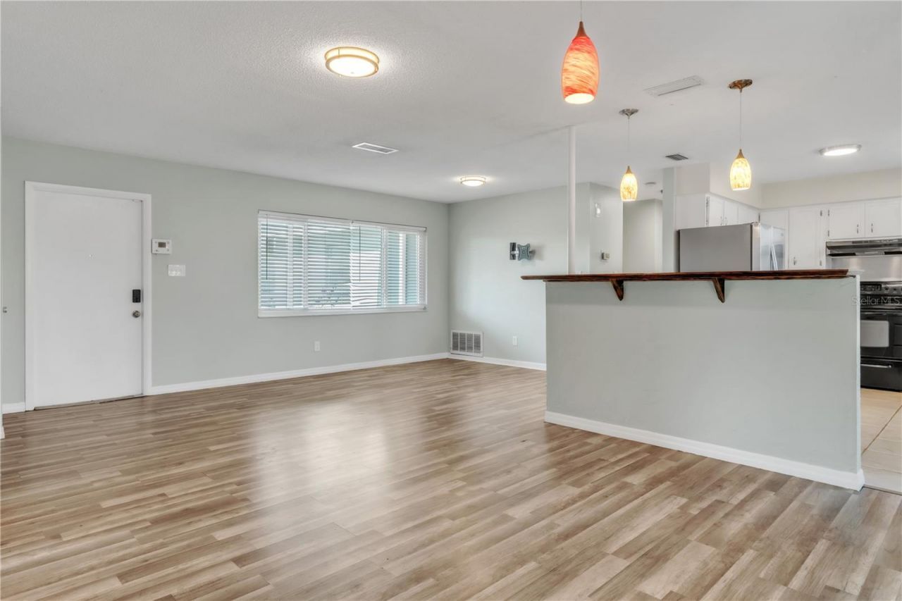 2705 20th Avenue Drive W, Bradenton, FL 34205 Photo