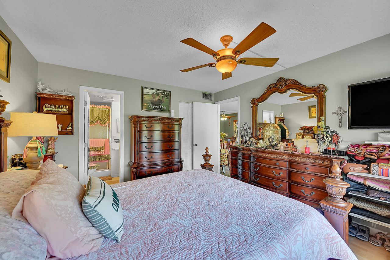 9621 Sunrise Lakes Boulevard, Unit 104, Sunrise, FL 33322 Photo