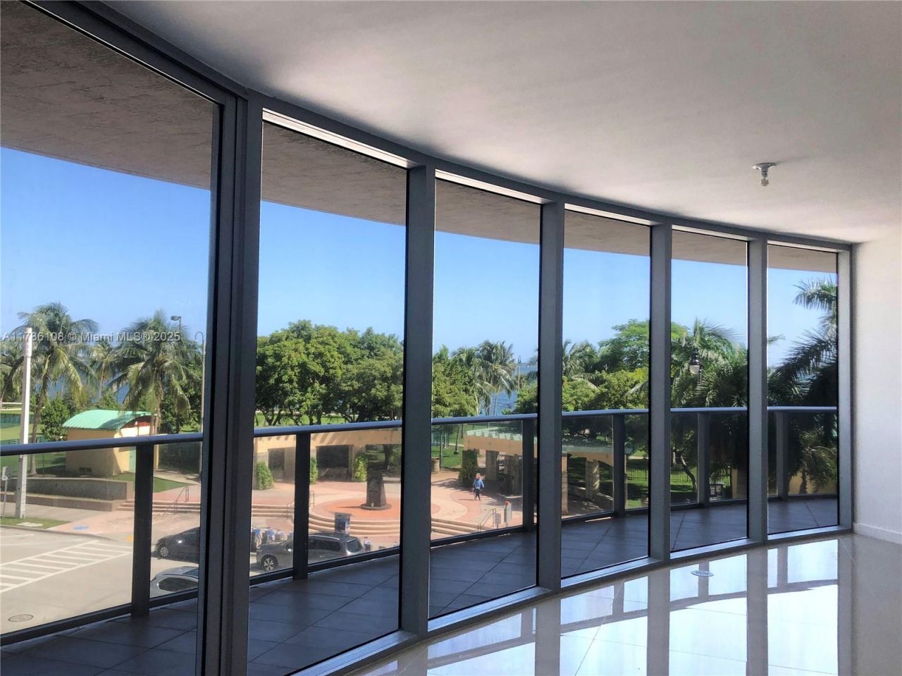 488 NE 18th St, Unit 215, Miami, FL 33132 Photo