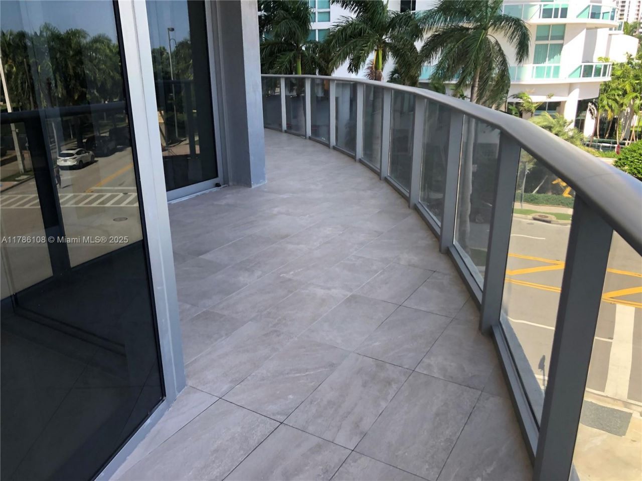 488 NE 18th St, Unit 215, Miami, FL 33132 Photo