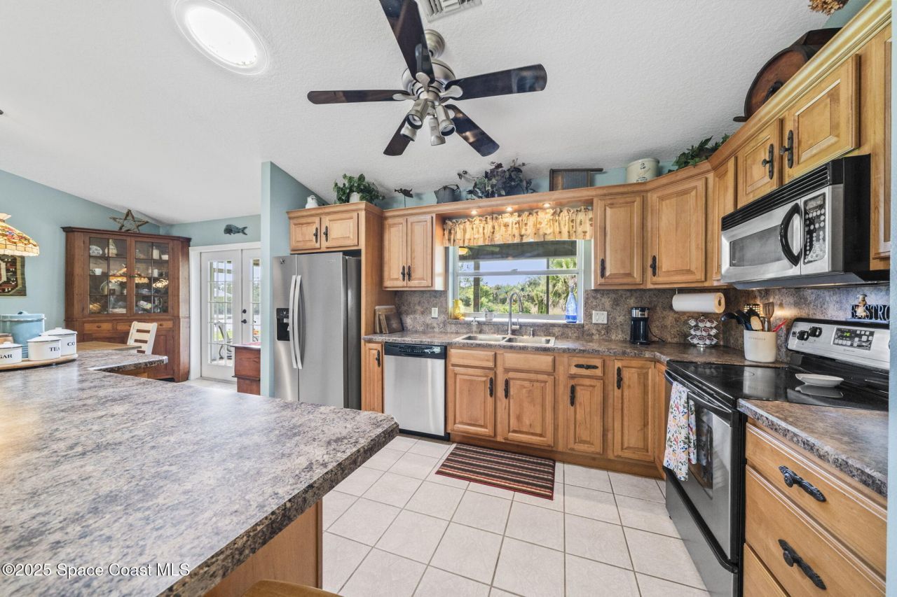 101 Joy Haven Drive, Sebastian, FL 32958 Photo