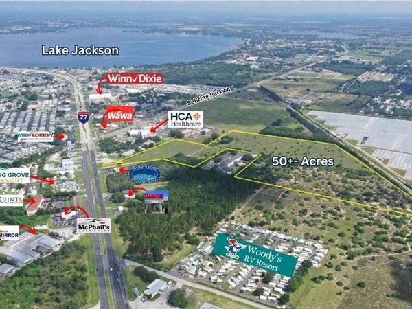 2000 VILLAGE GROVE BOULEVARD, SEBRING, FL 33870