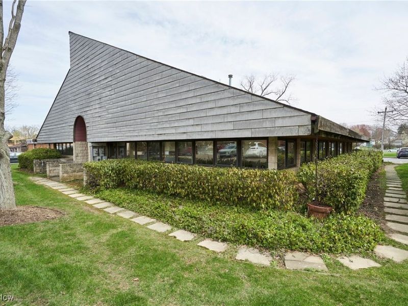 70 N Miller Road, Fairlawn, OH 44333 Photo 4