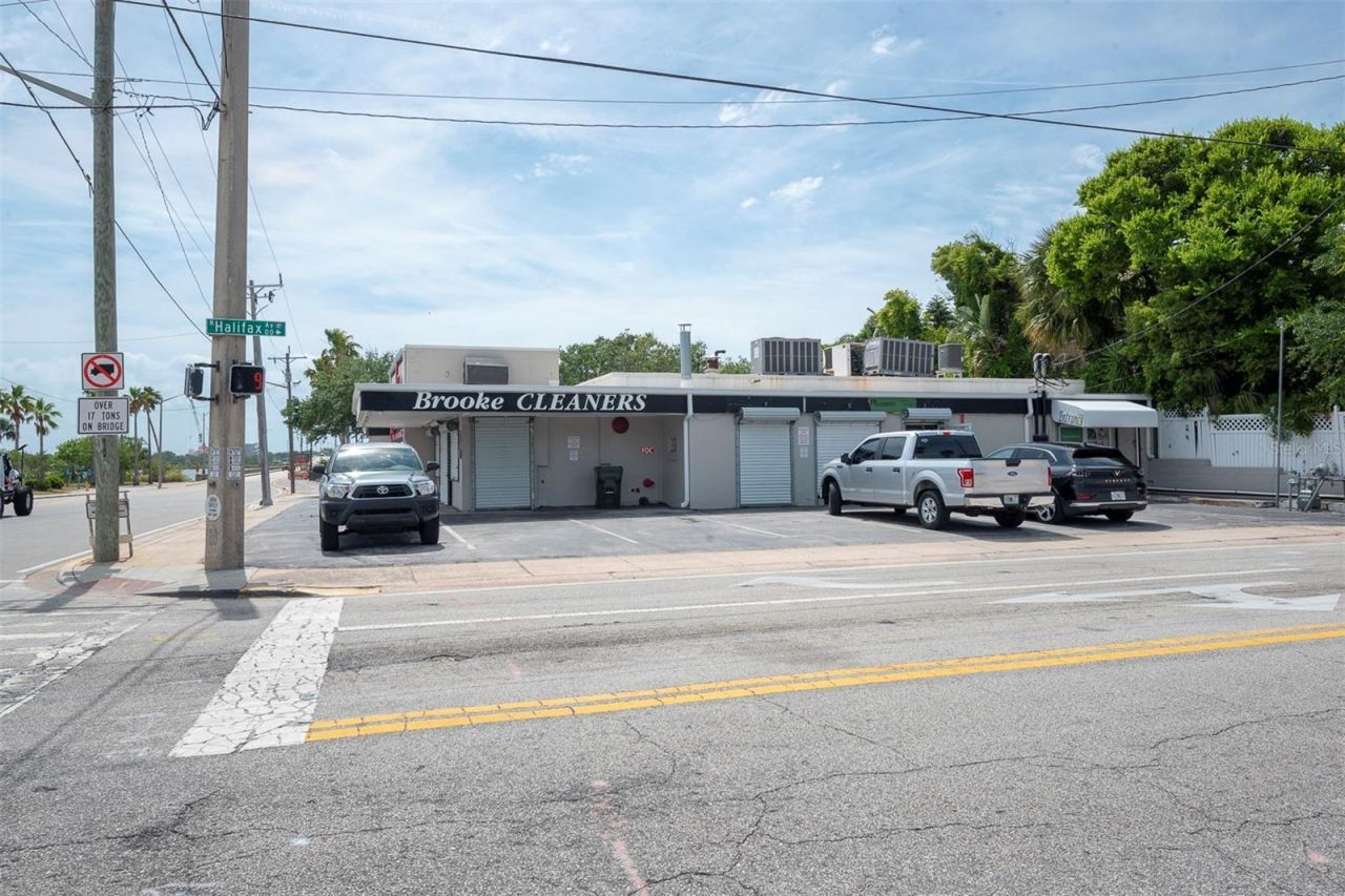 133 Main Street E, Daytona Beach, FL 32118 Photo