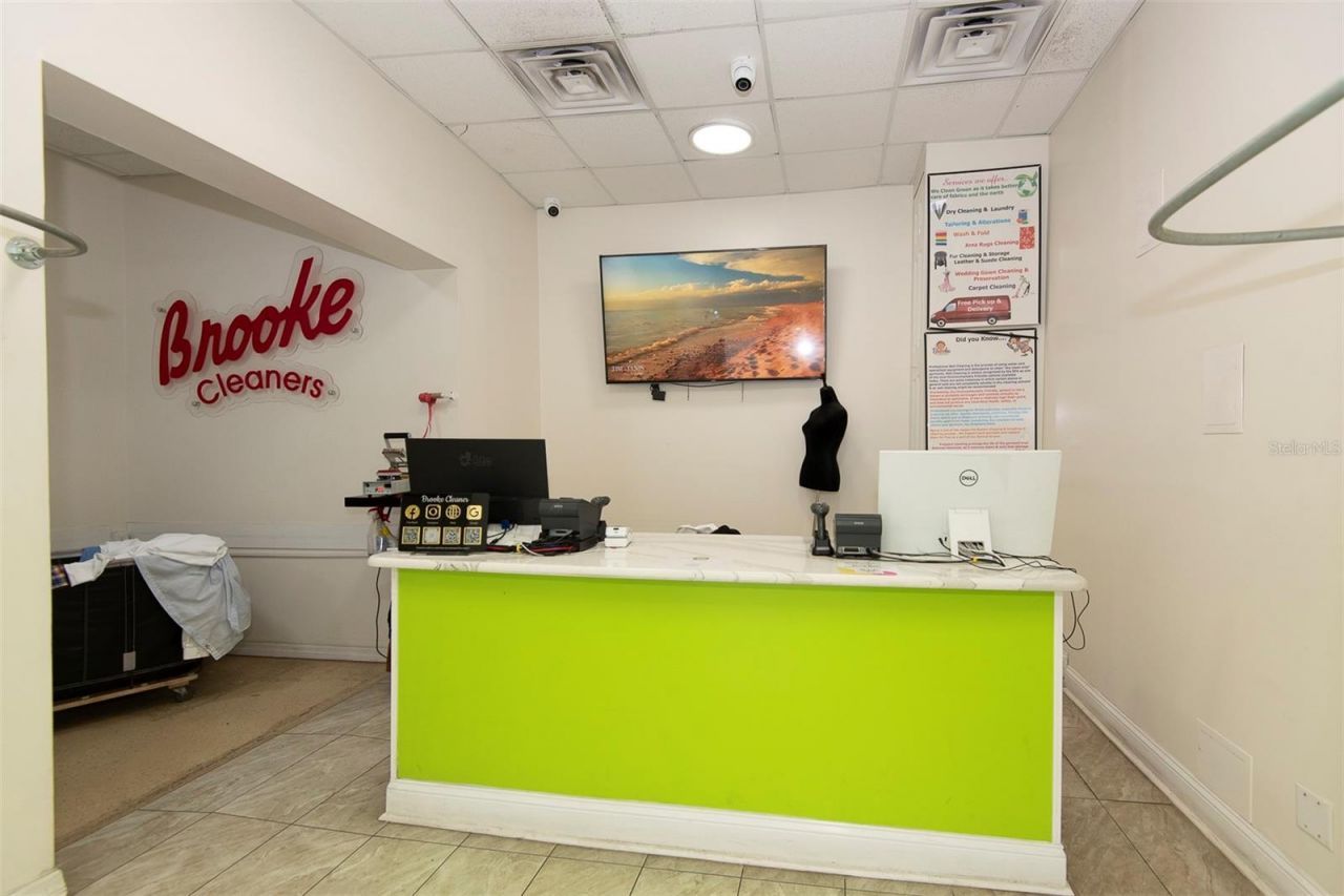 133 Main Street E, Daytona Beach, FL 32118 Photo