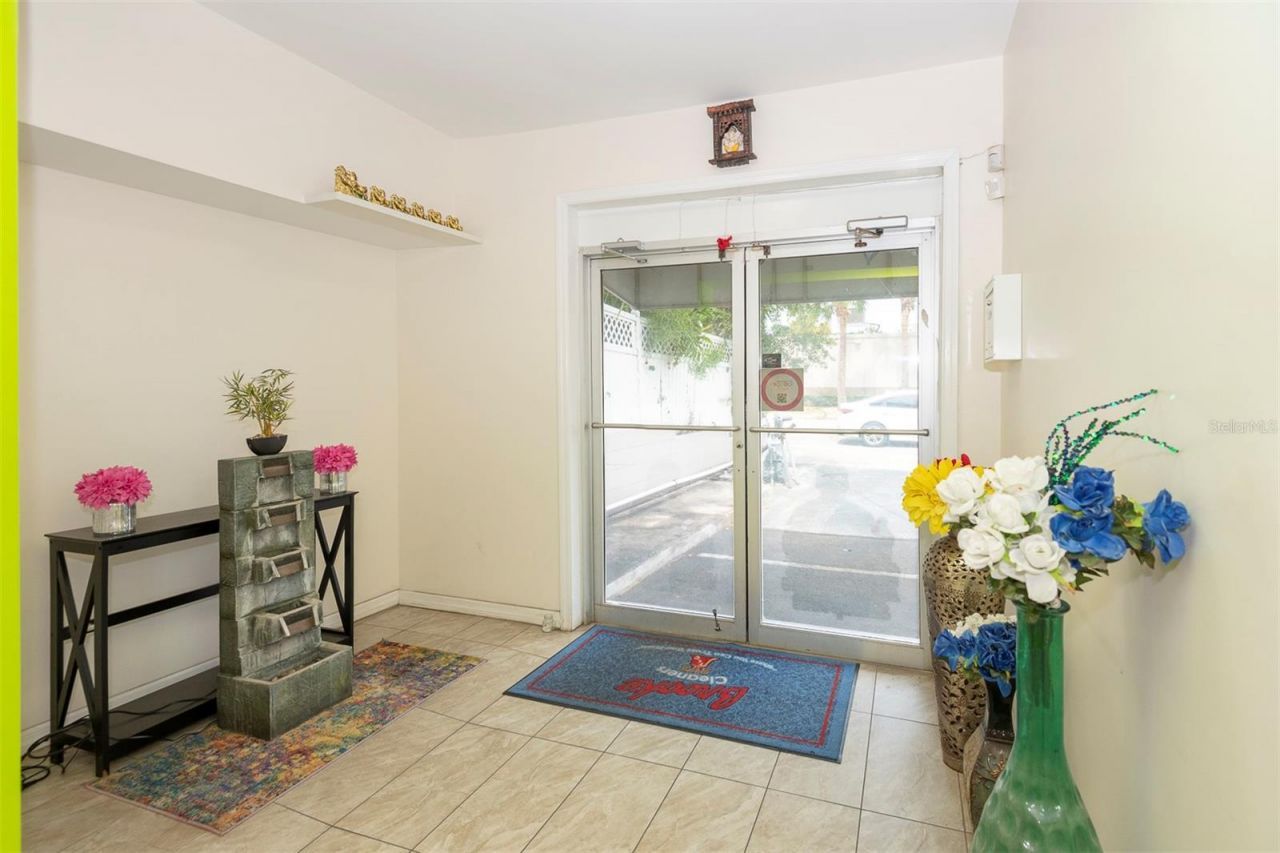 133 Main Street E, Daytona Beach, FL 32118 Photo