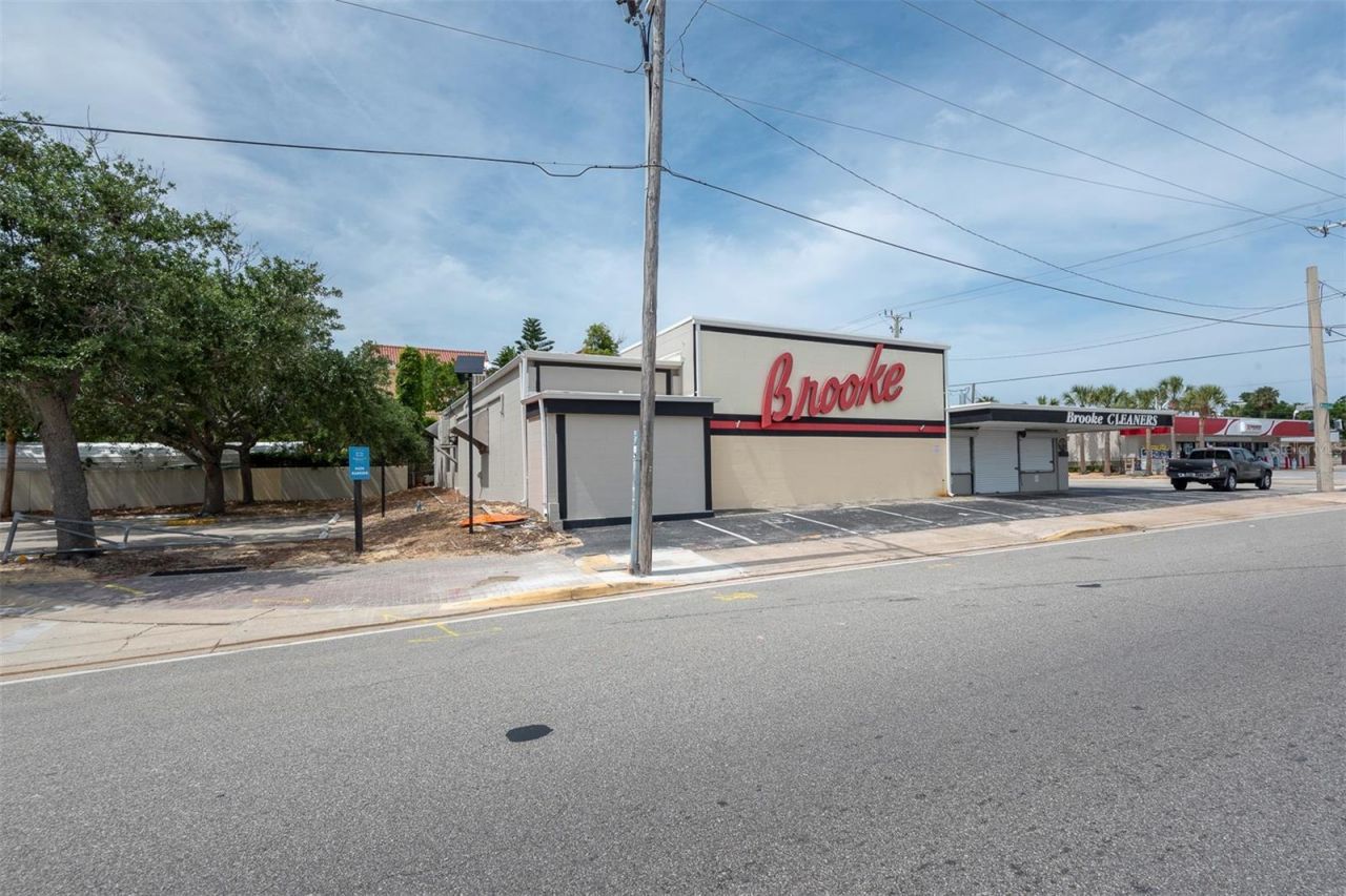 133 Main Street E, Daytona Beach, FL 32118 Photo