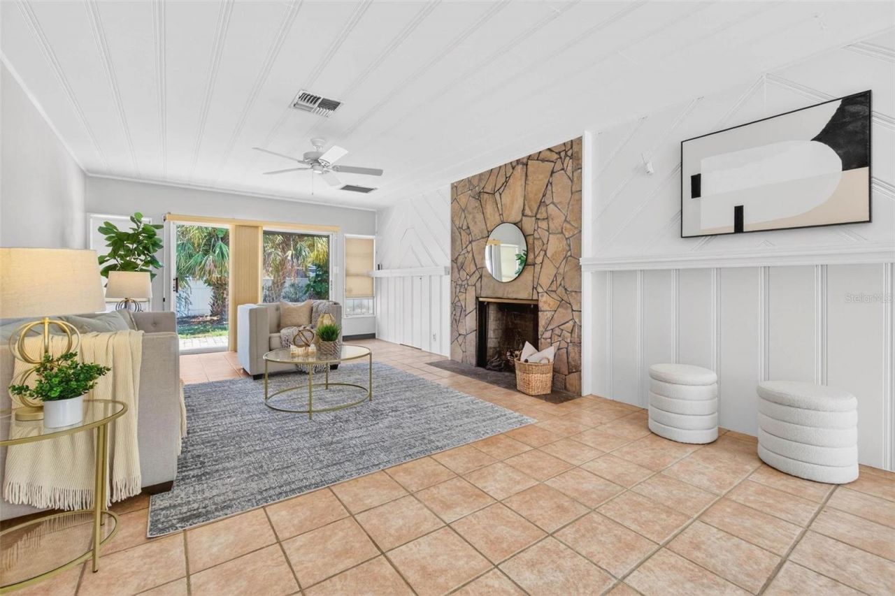 300 22nd Avenue S, Saint Petersburg, FL 33705 Photo