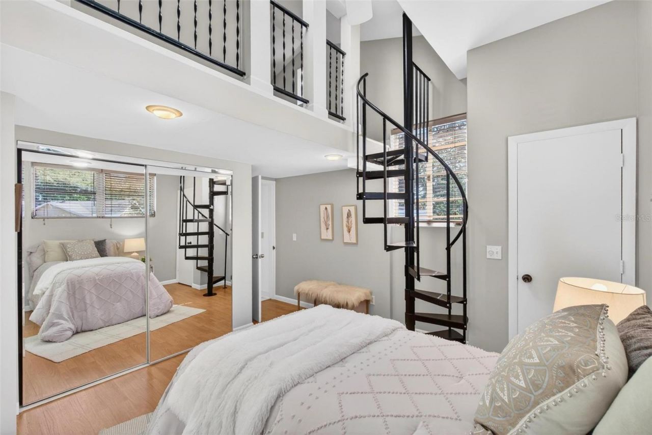 300 22nd Avenue S, Saint Petersburg, FL 33705 Photo