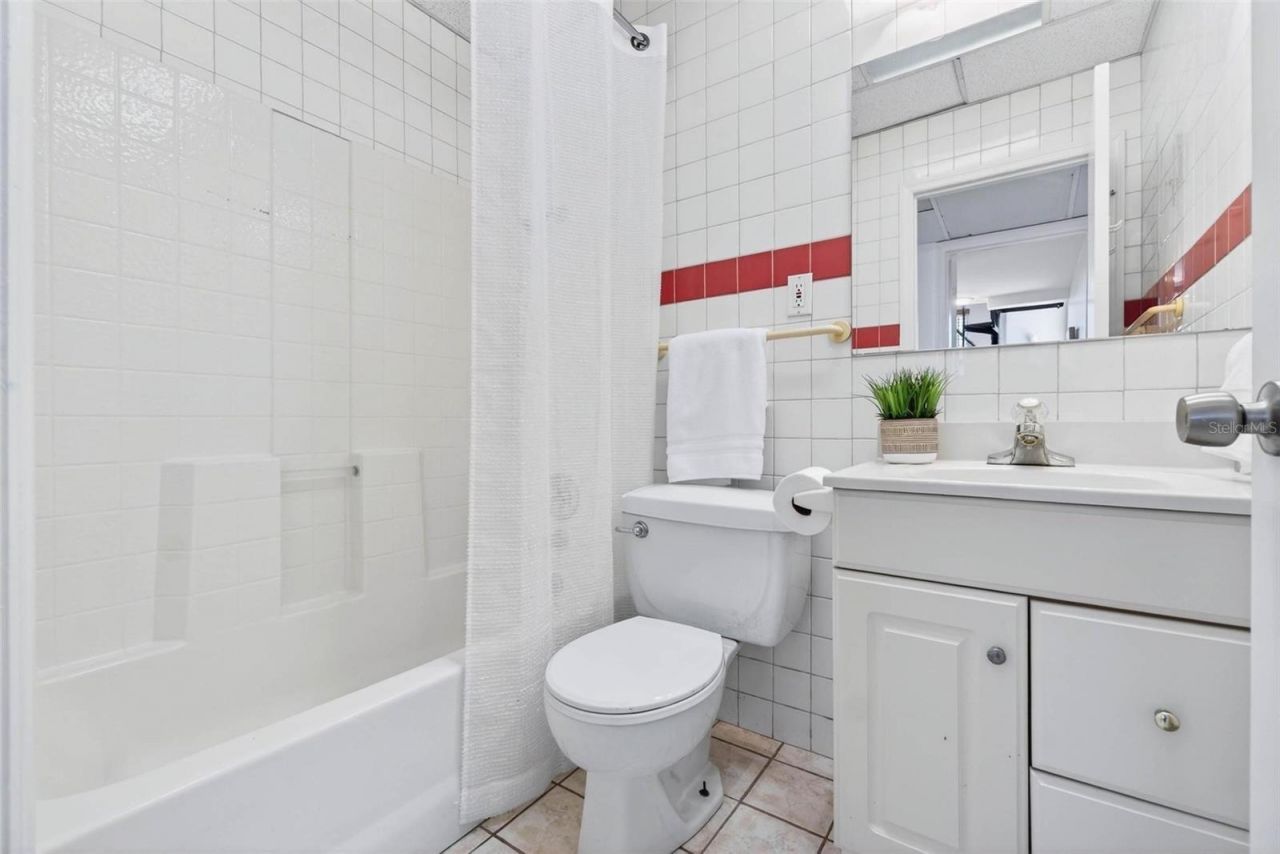 300 22nd Avenue S, Saint Petersburg, FL 33705 Photo