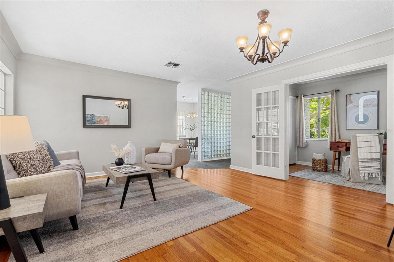 300 22nd Avenue S, Saint Petersburg, FL 33705 Photo