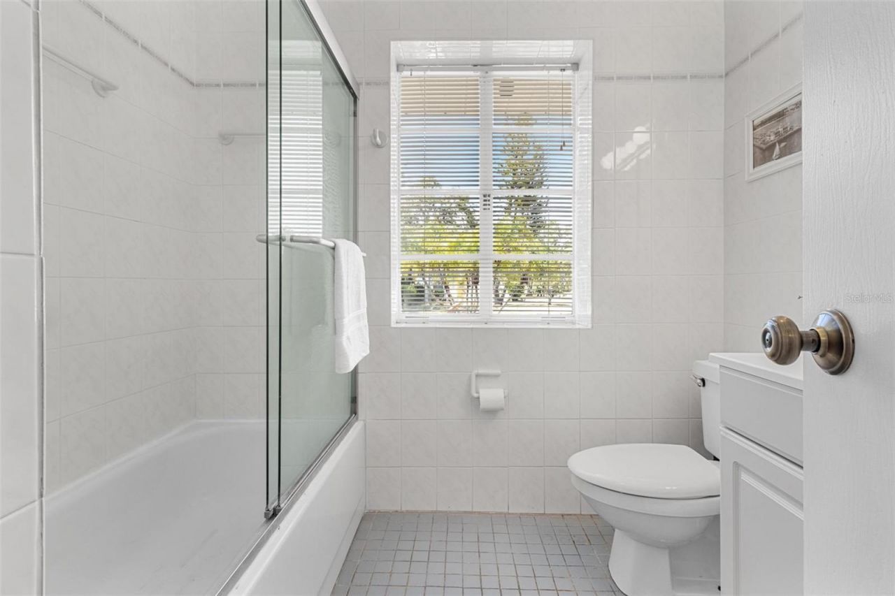 300 22nd Avenue S, Saint Petersburg, FL 33705 Photo