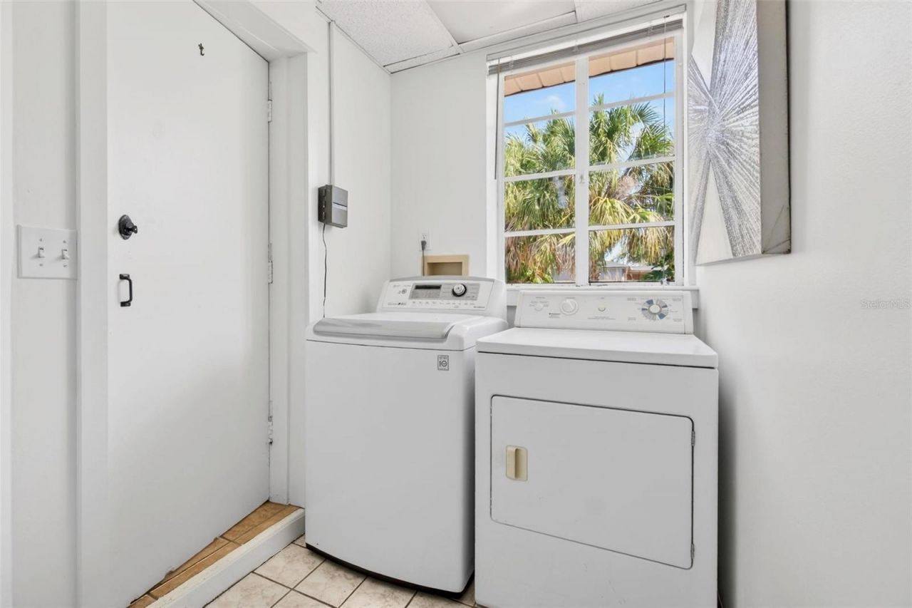 300 22nd Avenue S, Saint Petersburg, FL 33705 Photo