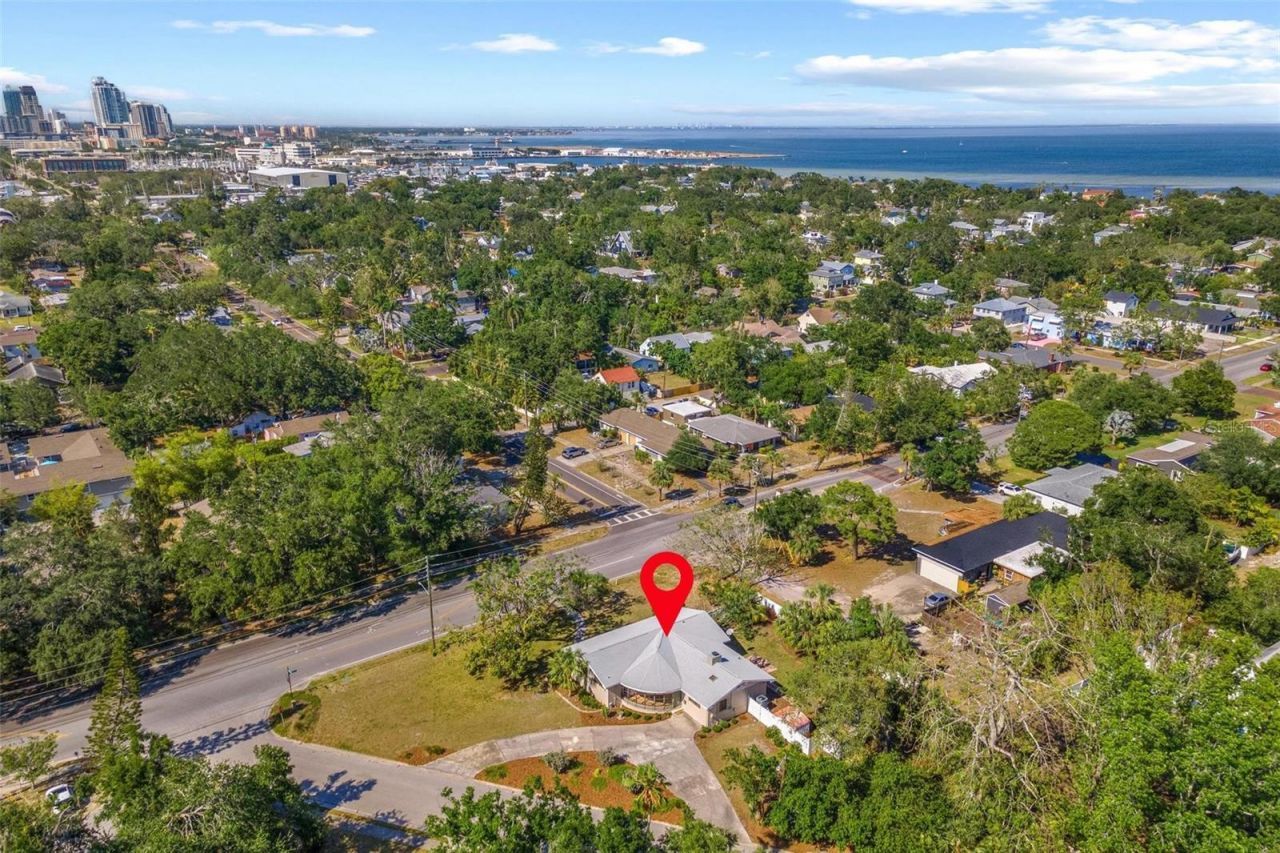 300 22nd Avenue S, Saint Petersburg, FL 33705 Photo
