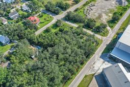 901 7th Street photo 4