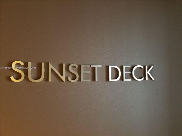 60 SW 13th St, Unit 4218, Miami, FL 33130