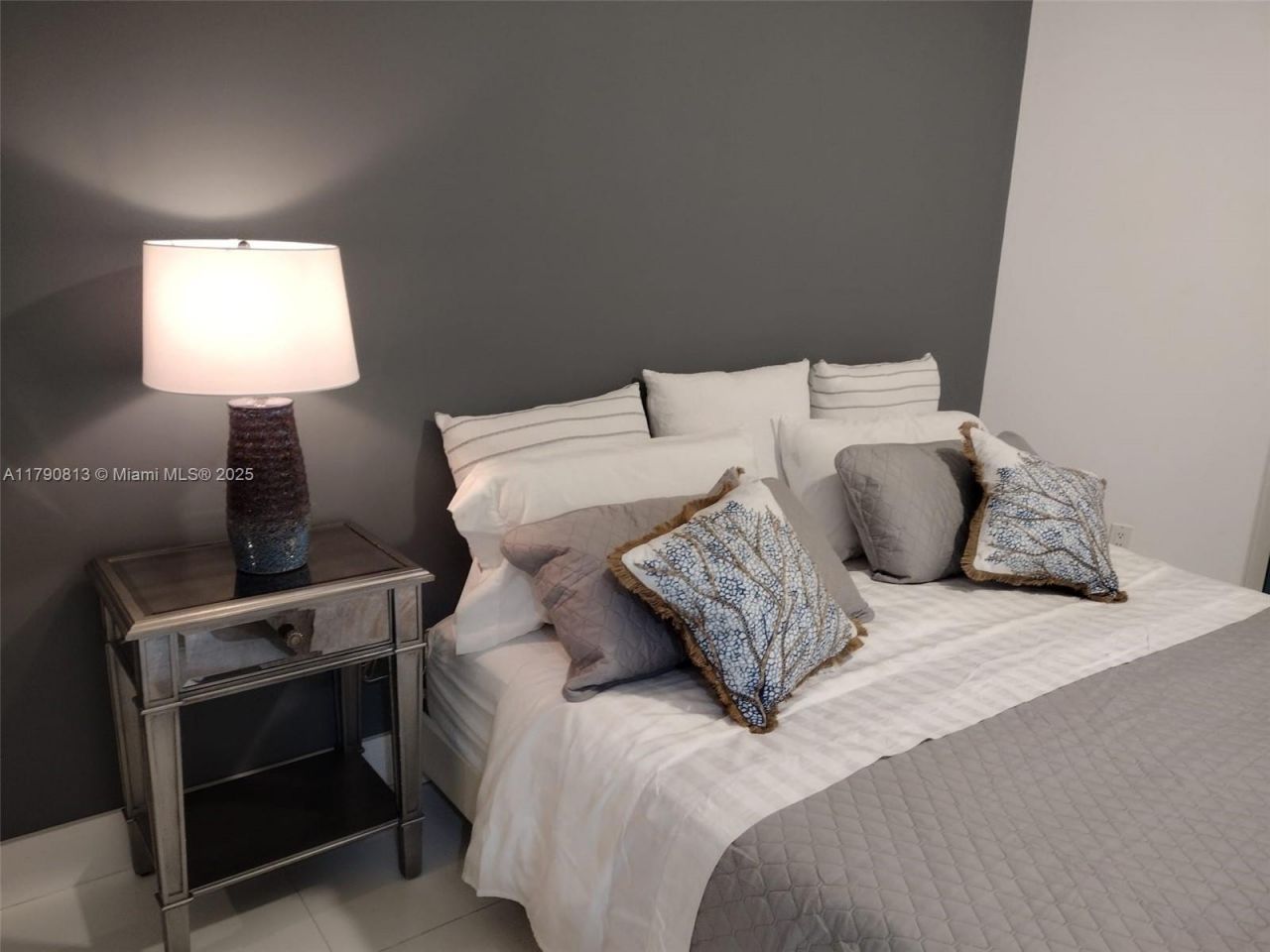 60 SW 13th St, Unit 4218, Miami, FL 33130 Photo