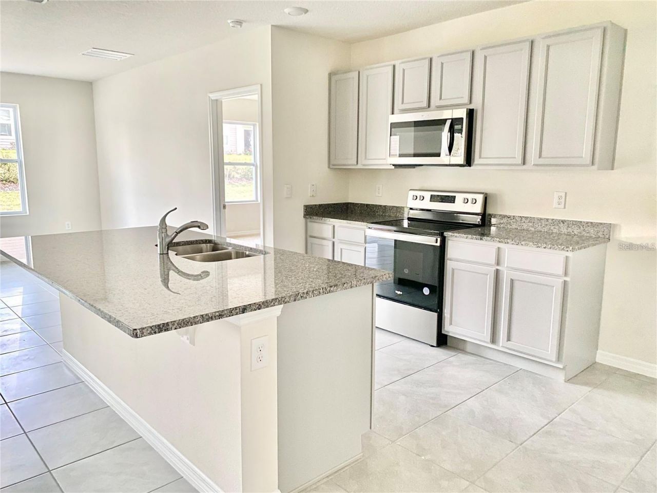 2637 Rowan Street, Tavares, FL 32778 Photo