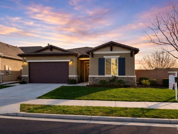 9903 Francois Lane, Bakersfield, CA 93306