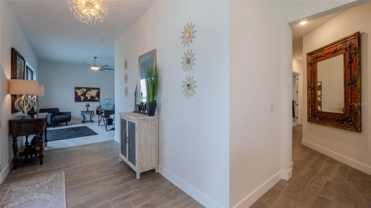 3610 Gulf City Road, Ruskin, FL 33570 Photo