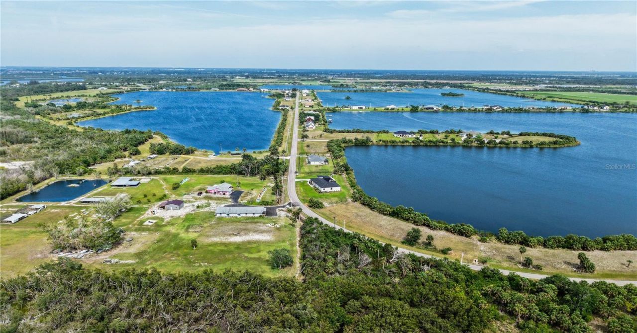 3610 Gulf City Road, Ruskin, FL 33570 Photo