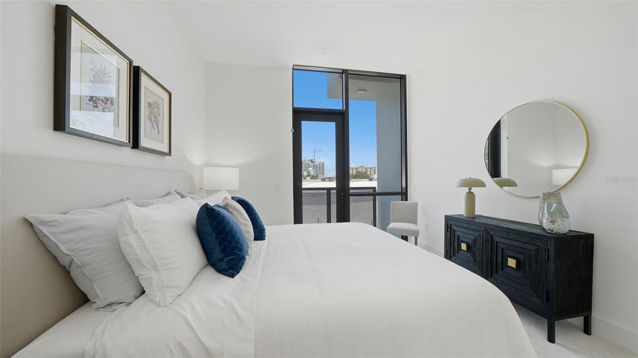 430 Kumquat Court, Unit 202, Sarasota, FL 34236 Photo