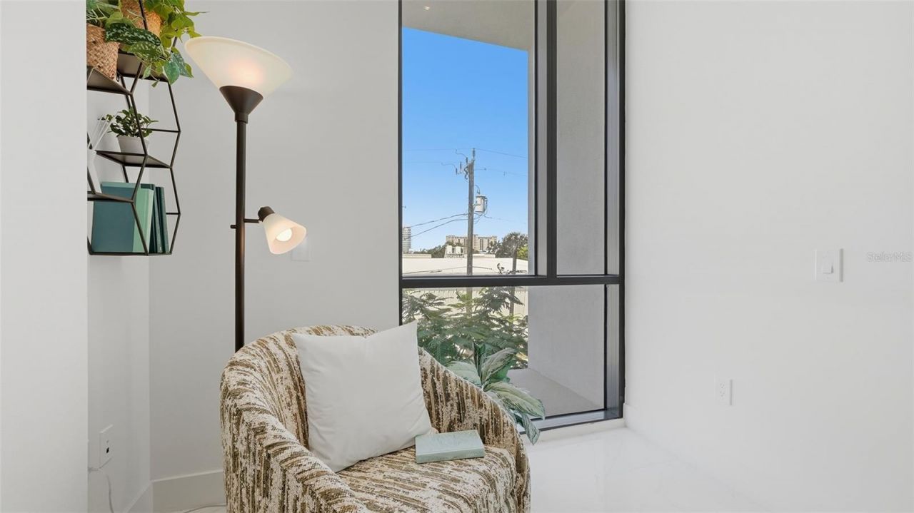 430 Kumquat Court, Unit 202, Sarasota, FL 34236 Photo
