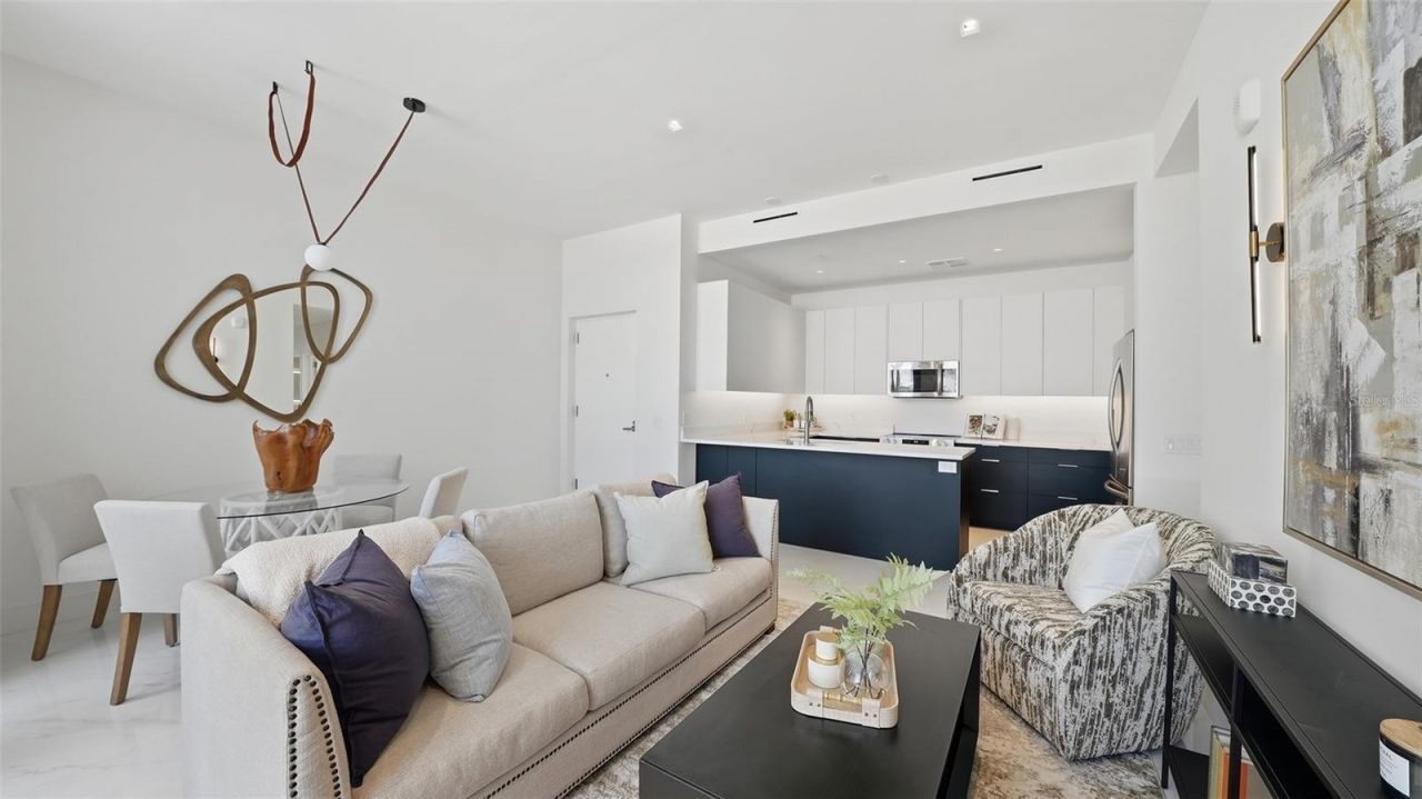 430 Kumquat Court, Unit 202, Sarasota, FL 34236 Photo
