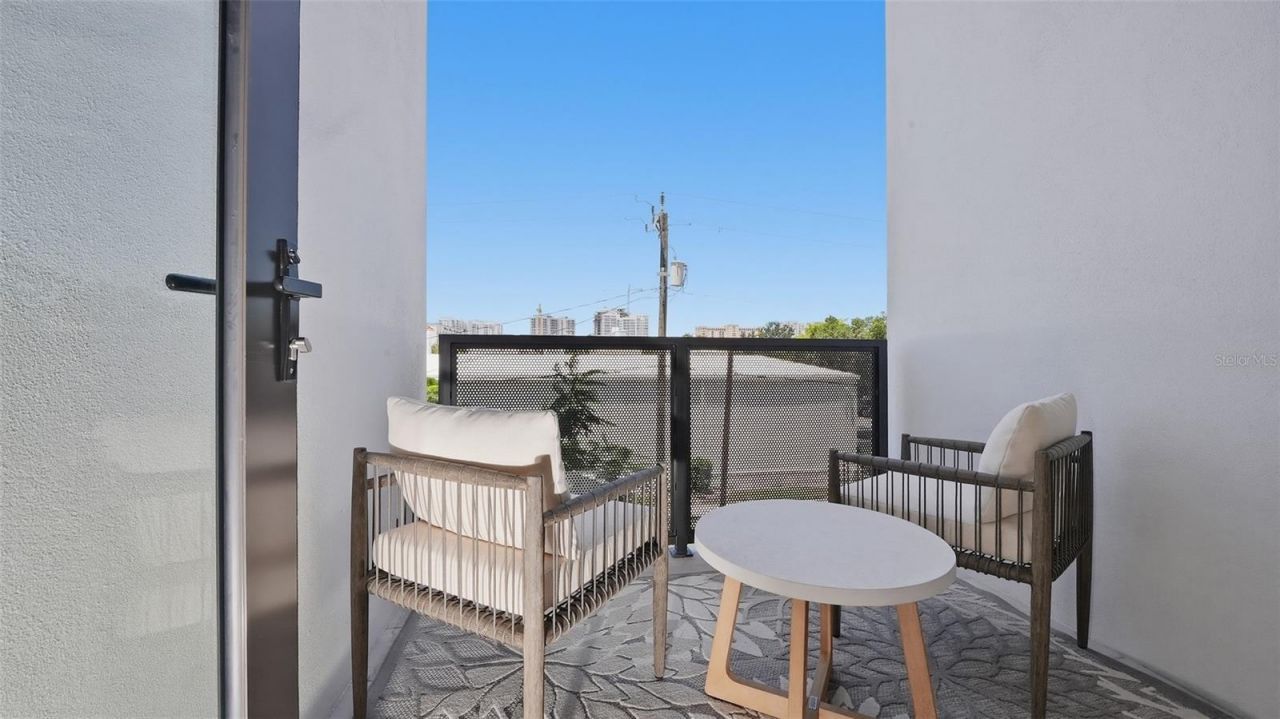 430 Kumquat Court, Unit 202, Sarasota, FL 34236 Photo
