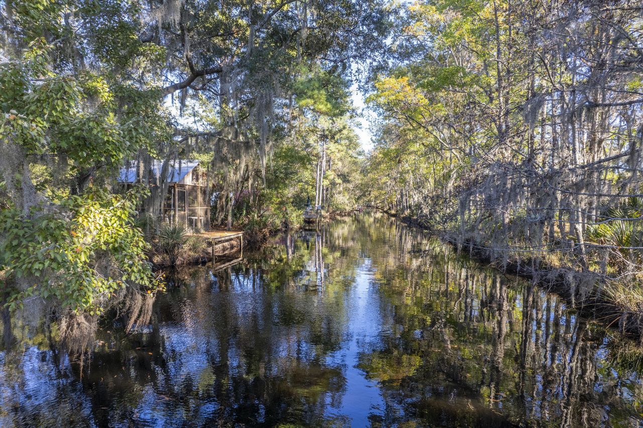 4401 Prices Bridge Lane Photo 38