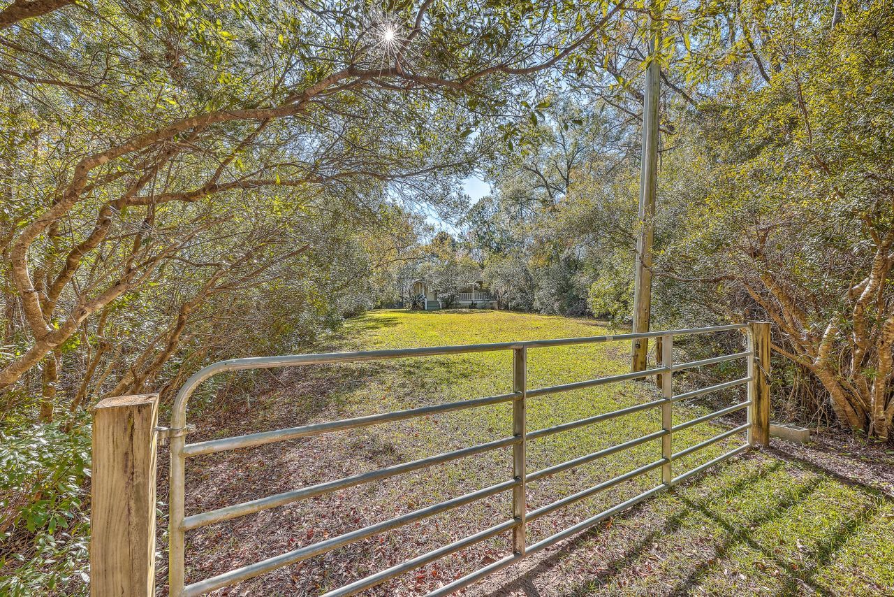 4401 Prices Bridge Lane Photo 45