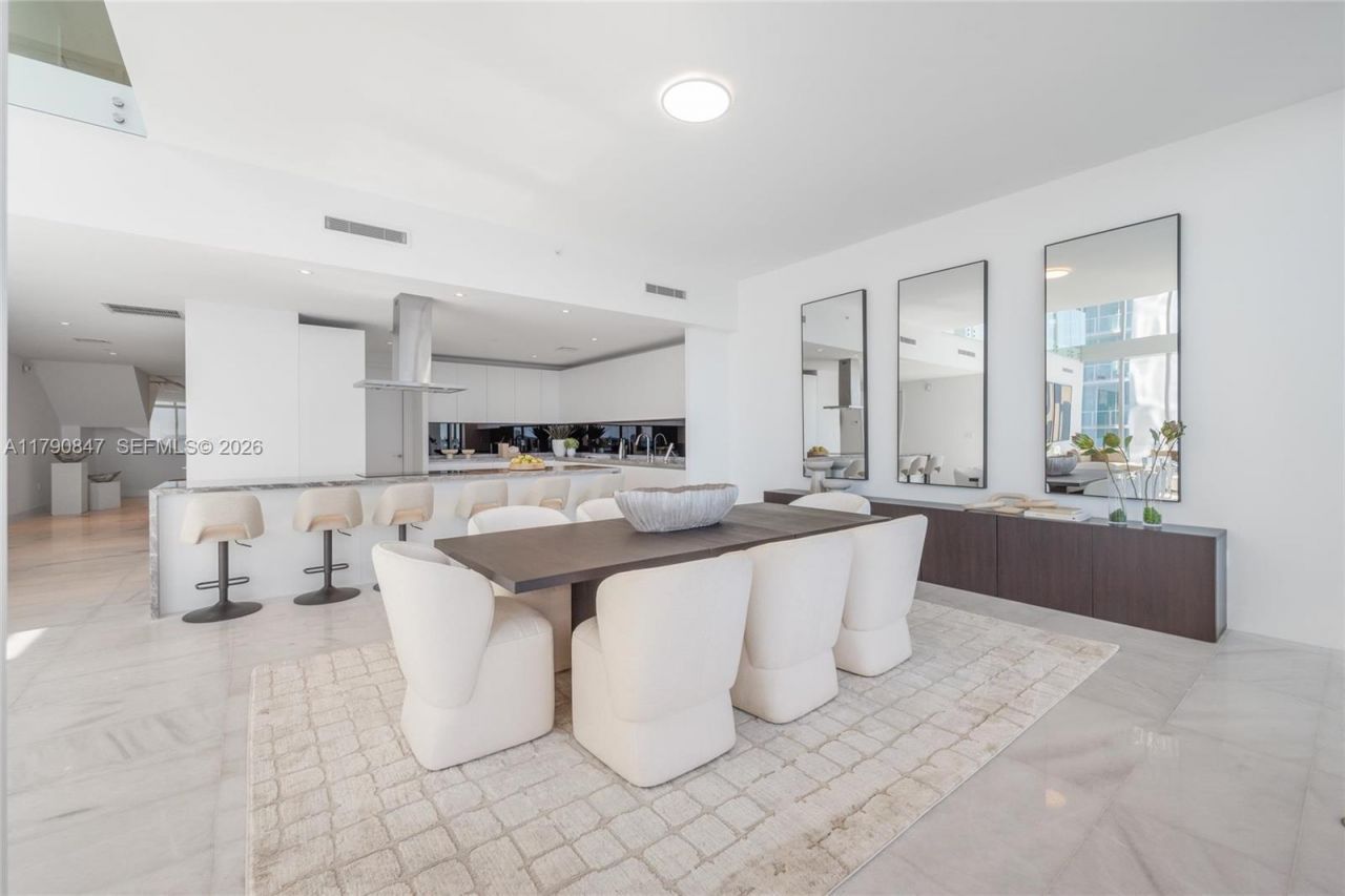 700 NE 26th Ter, Unit TH-403, Miami, FL 33137 Photo