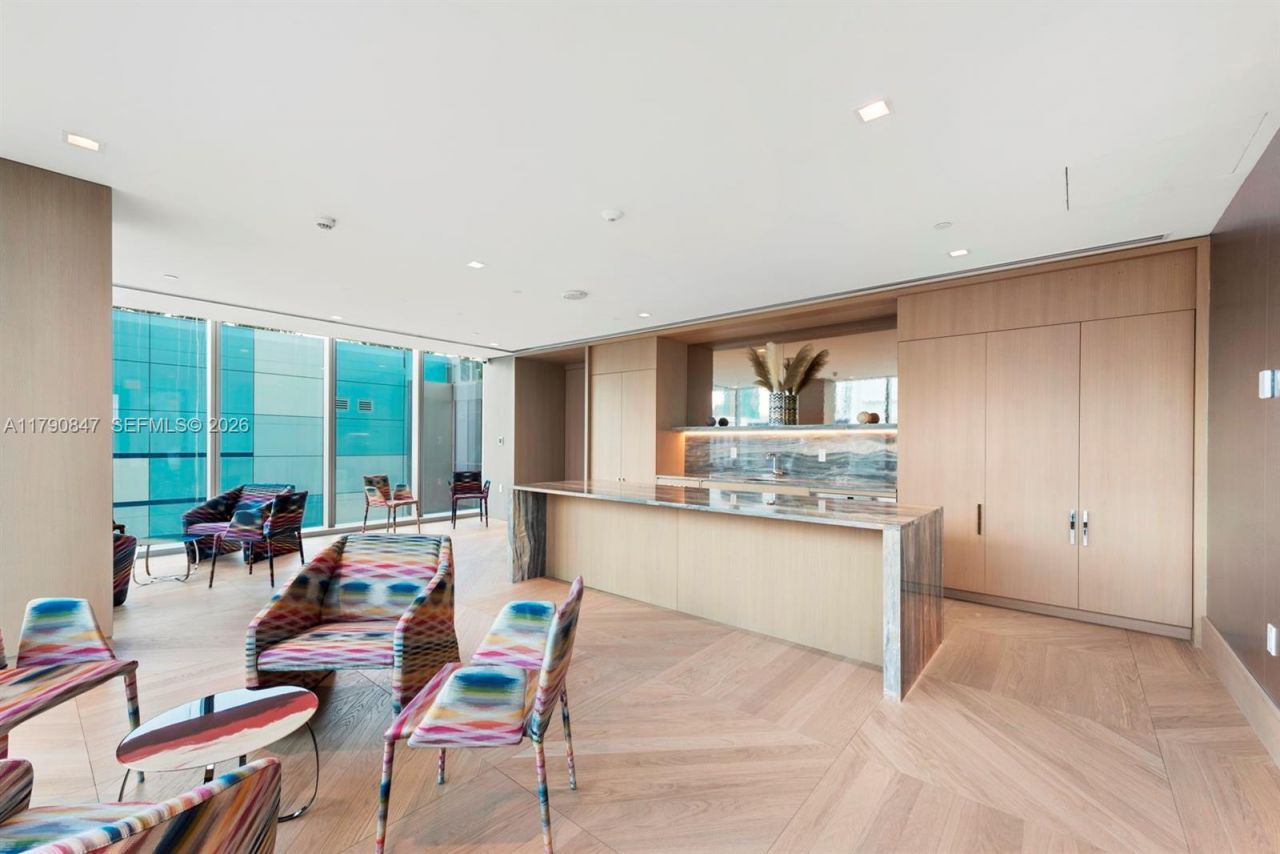 700 NE 26th Ter, Unit TH-403, Miami, FL 33137 Photo