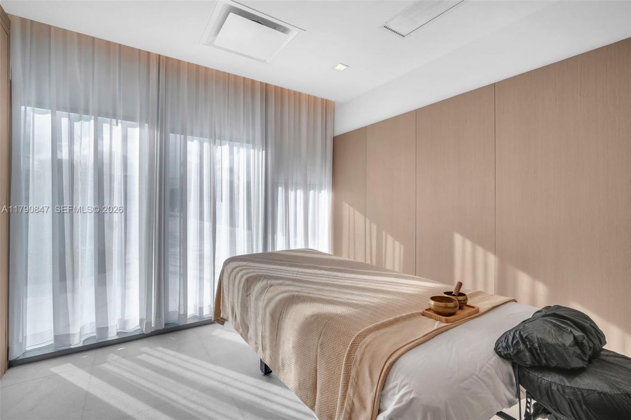 700 NE 26th Ter, Unit TH-403, Miami, FL 33137 Photo