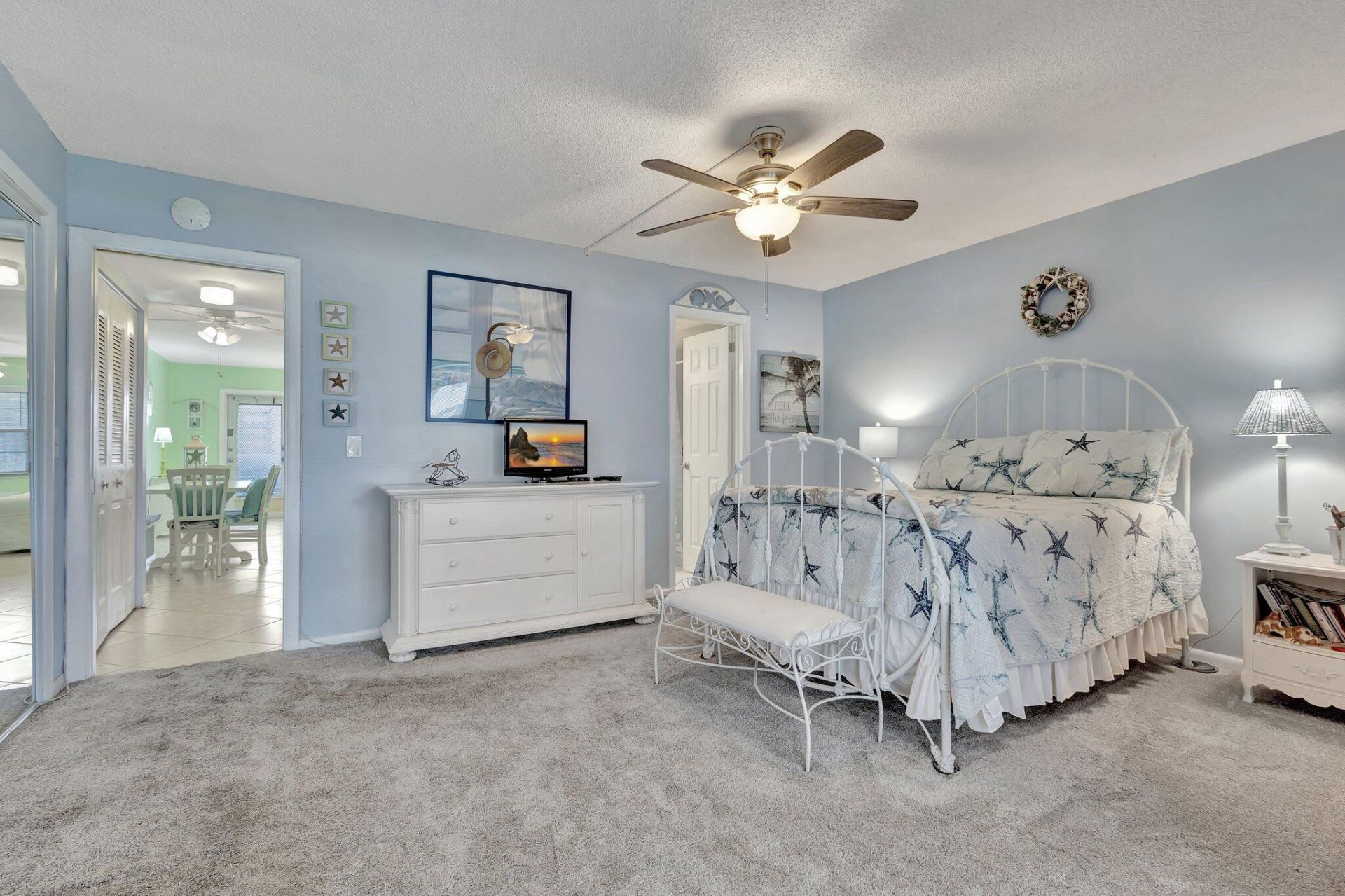 107 Sheffield E, West Palm Beach, FL 33417 Photo