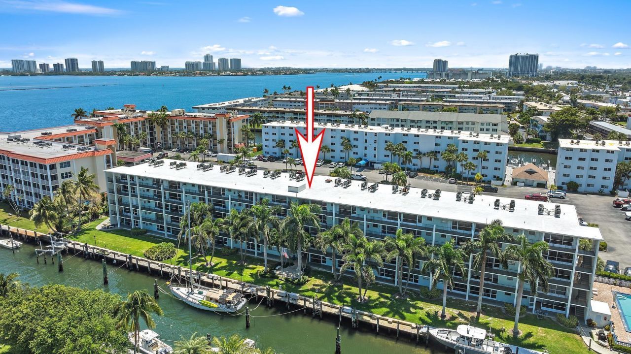 109 Paradise Harbour Boulevard, Unit 307, North Palm Beach, FL 33408 Photo
