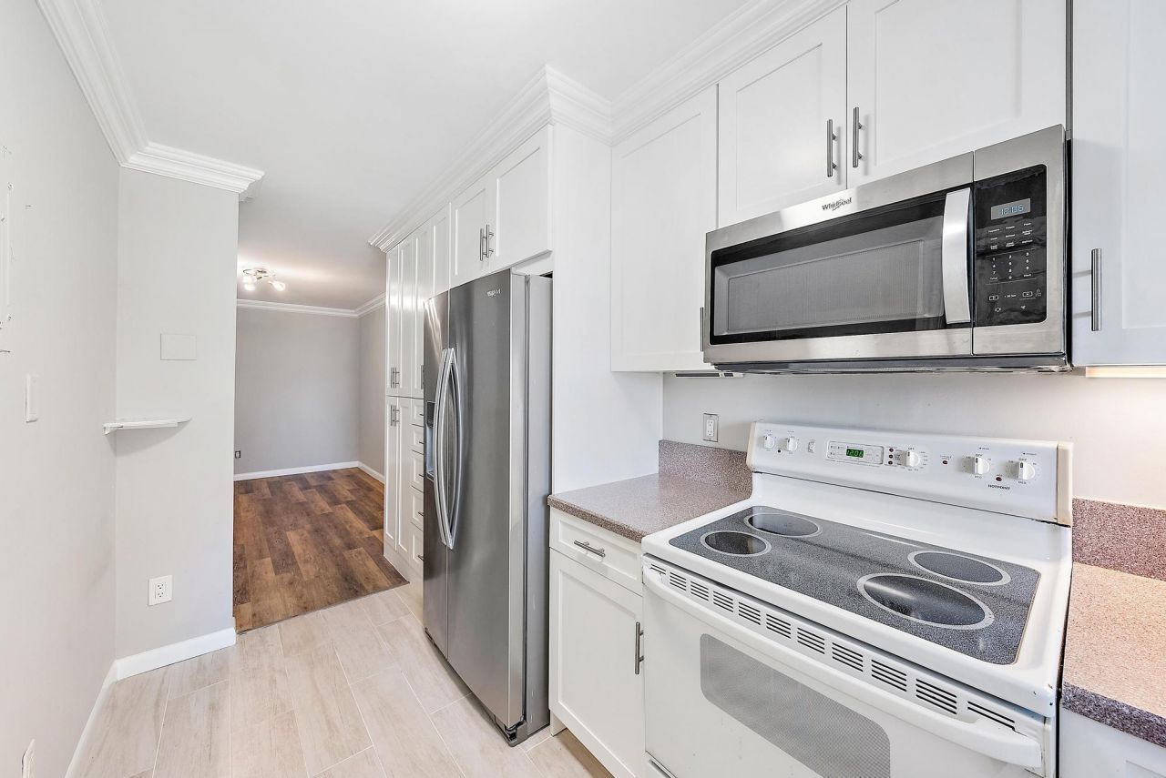 109 Paradise Harbour Boulevard, Unit 307, North Palm Beach, FL 33408 Photo