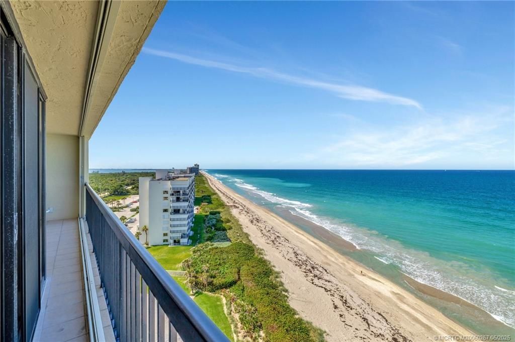 9500 S Ocean Drive, Unit Higher Flo, Jensen Beach, FL 34957 Photo