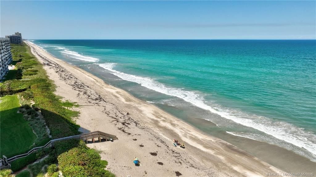 9500 S Ocean Drive, Unit Higher Flo, Jensen Beach, FL 34957 Photo