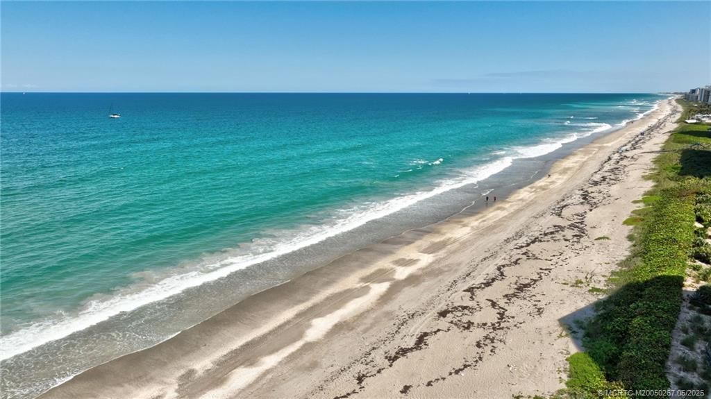 9500 S Ocean Drive, Unit Higher Flo, Jensen Beach, FL 34957 Photo