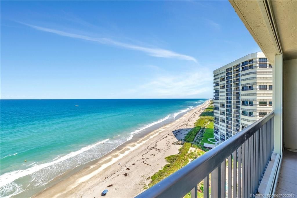 9500 S Ocean Drive, Unit Higher Flo, Jensen Beach, FL 34957 Photo