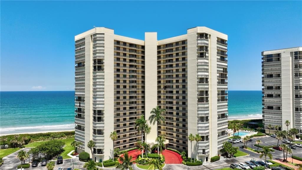 9500 S Ocean Drive, Unit Higher Flo, Jensen Beach, FL 34957 Photo