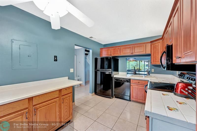 3725 Carambola Circle, Unit 2824, Coconut Creek, FL 33066 Photo