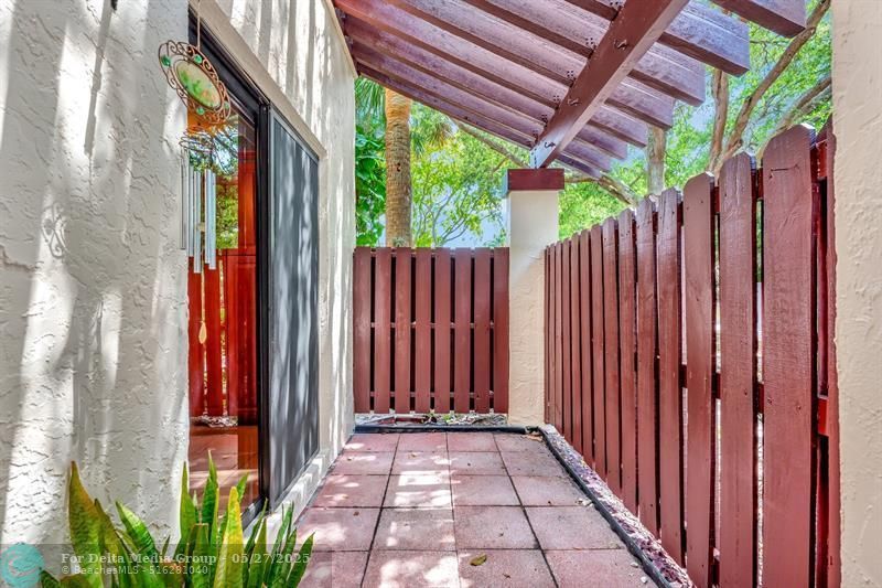 3725 Carambola Circle, Unit 2824, Coconut Creek, FL 33066 Photo