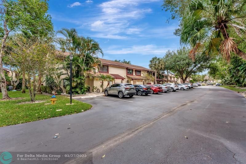 3725 Carambola Circle, Unit 2824, Coconut Creek, FL 33066 Photo