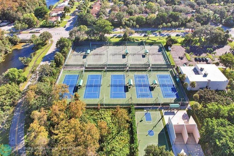 3725 Carambola Circle, Unit 2824, Coconut Creek, FL 33066 Photo