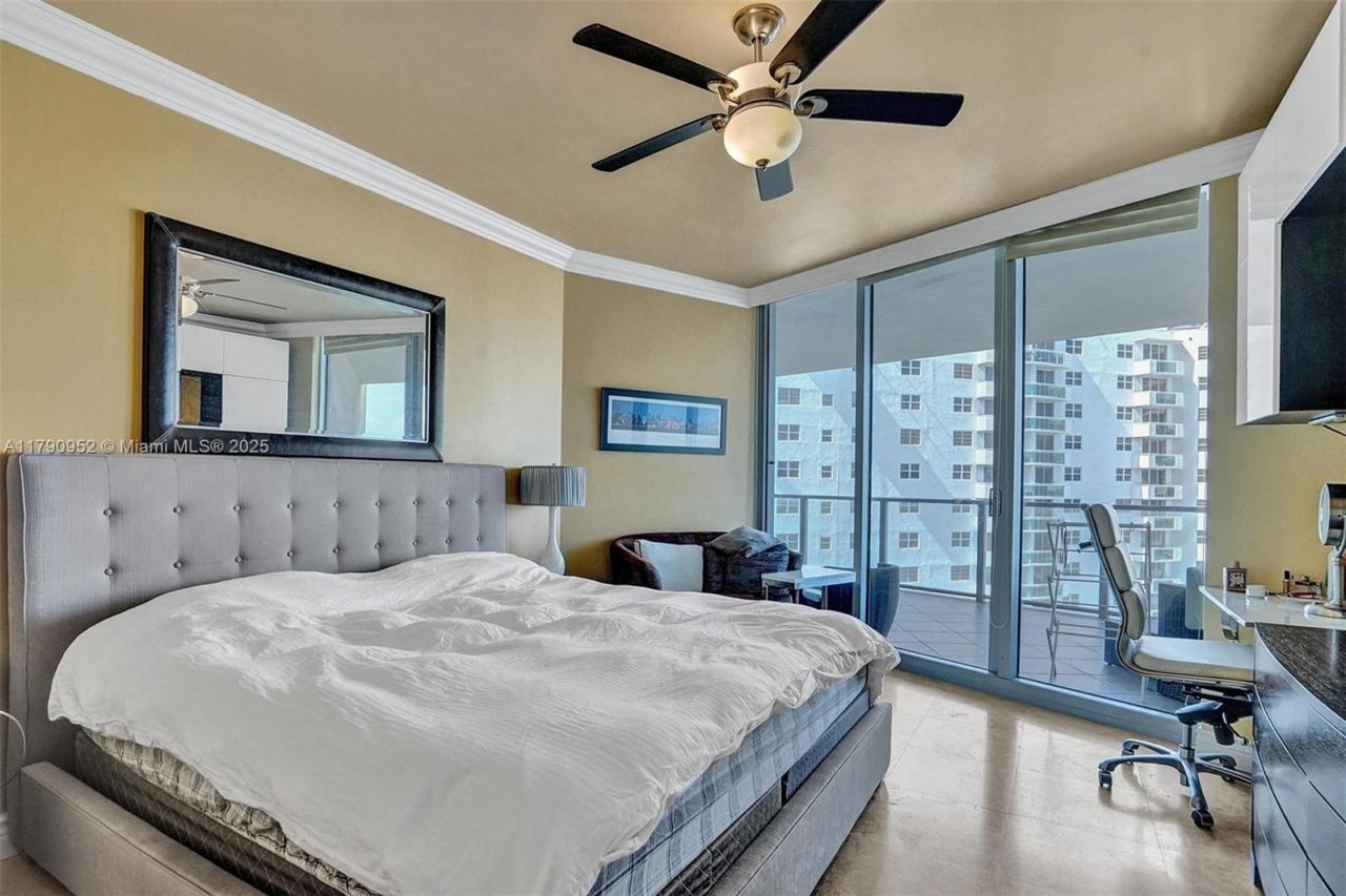 3101 S Ocean Dr, Unit 1003, Hollywood, FL 33019 Photo